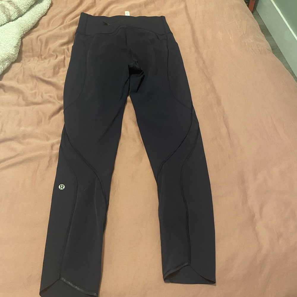 Lululemon navy blue mesh leggings